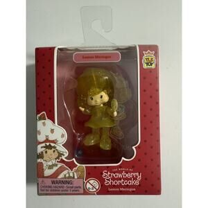 The World of Strawberry Shortcake Cheebee Lemon Meringue Glitter RARE Chase 2024